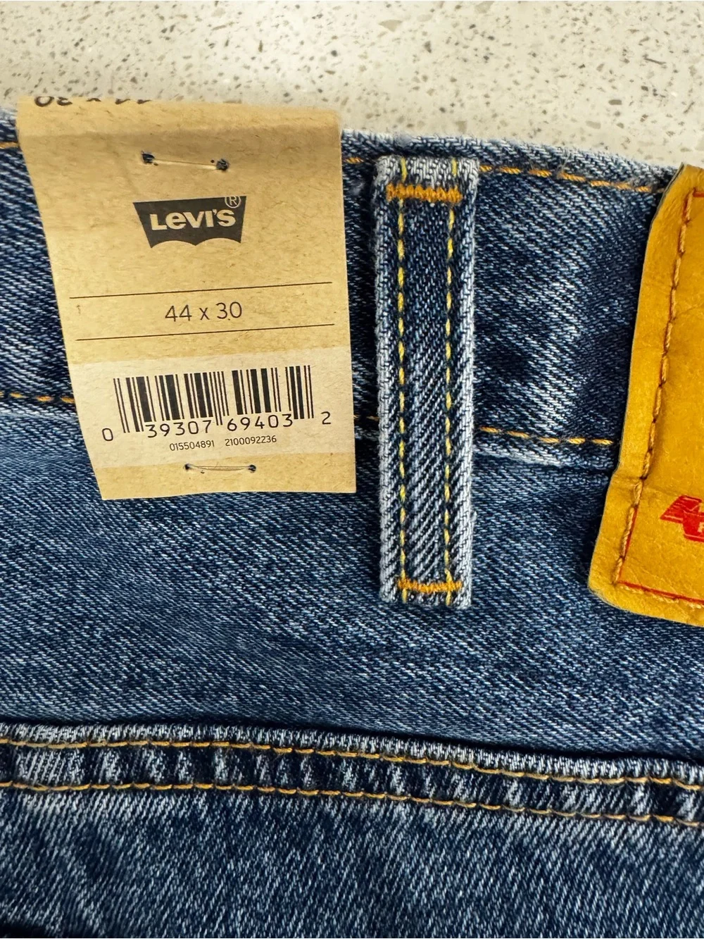 Levi’s 550 Relaxed Fit Jeans Mens 44x30 Dark Denim Tapered Leg Classic R TAB